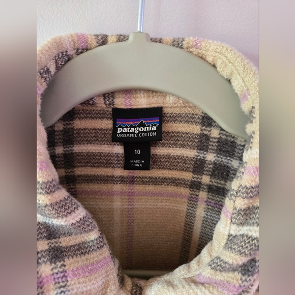 Patagonia Organic Cotton Flannel Shirt - Lilac & Tan Plaid - Picture 3 of 9